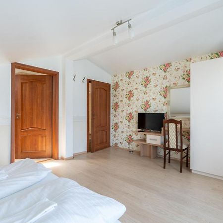 Farawayhomes Aparthotel Near Vienna Airport - Anytime Self Check-In Bruck an der Leitha Exterior foto