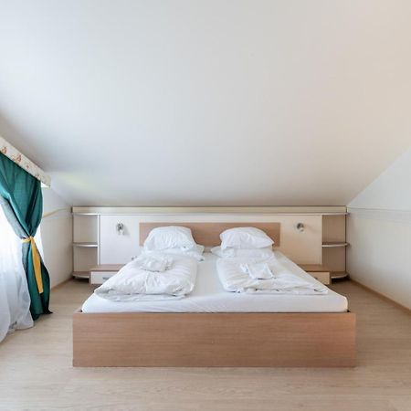 Farawayhomes Aparthotel Near Vienna Airport - Anytime Self Check-In Bruck an der Leitha Exterior foto