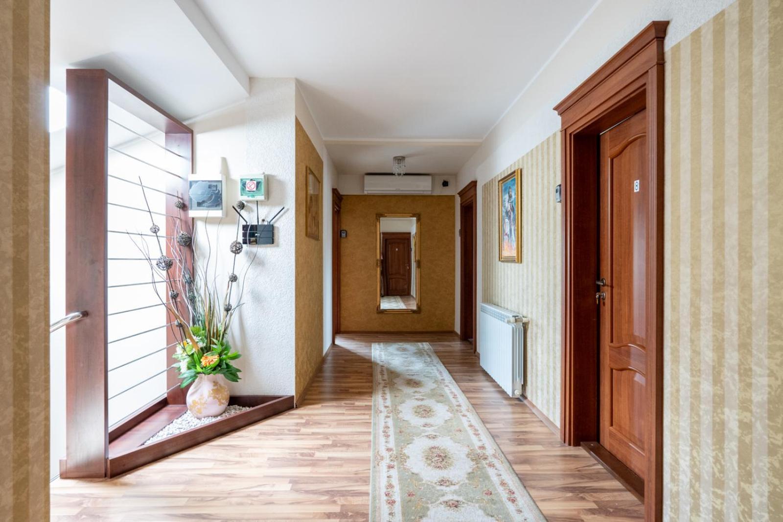 Farawayhomes Aparthotel Near Vienna Airport - Anytime Self Check-In Bruck an der Leitha Exterior foto