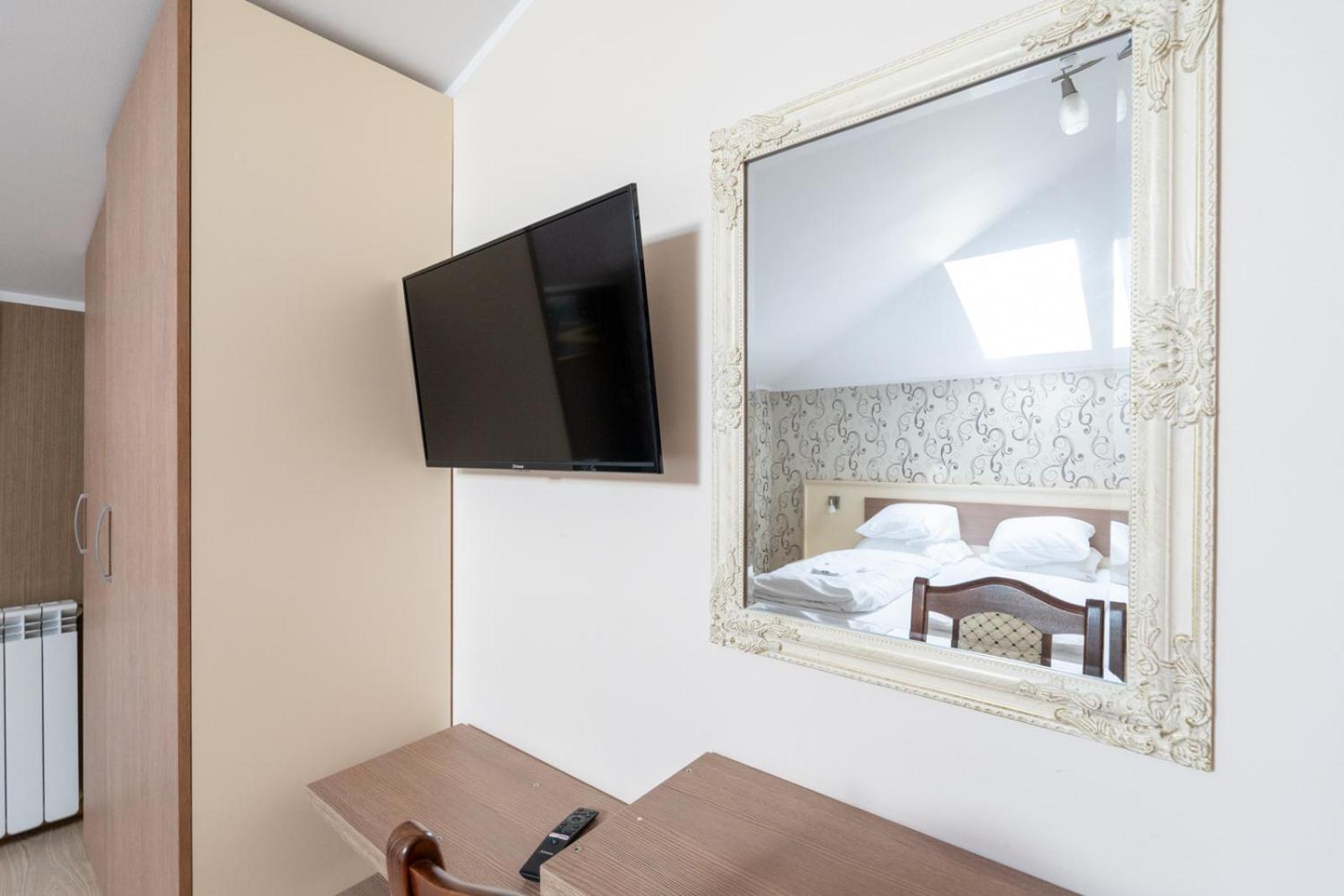 Farawayhomes Aparthotel Near Vienna Airport - Anytime Self Check-In Bruck an der Leitha Exterior foto