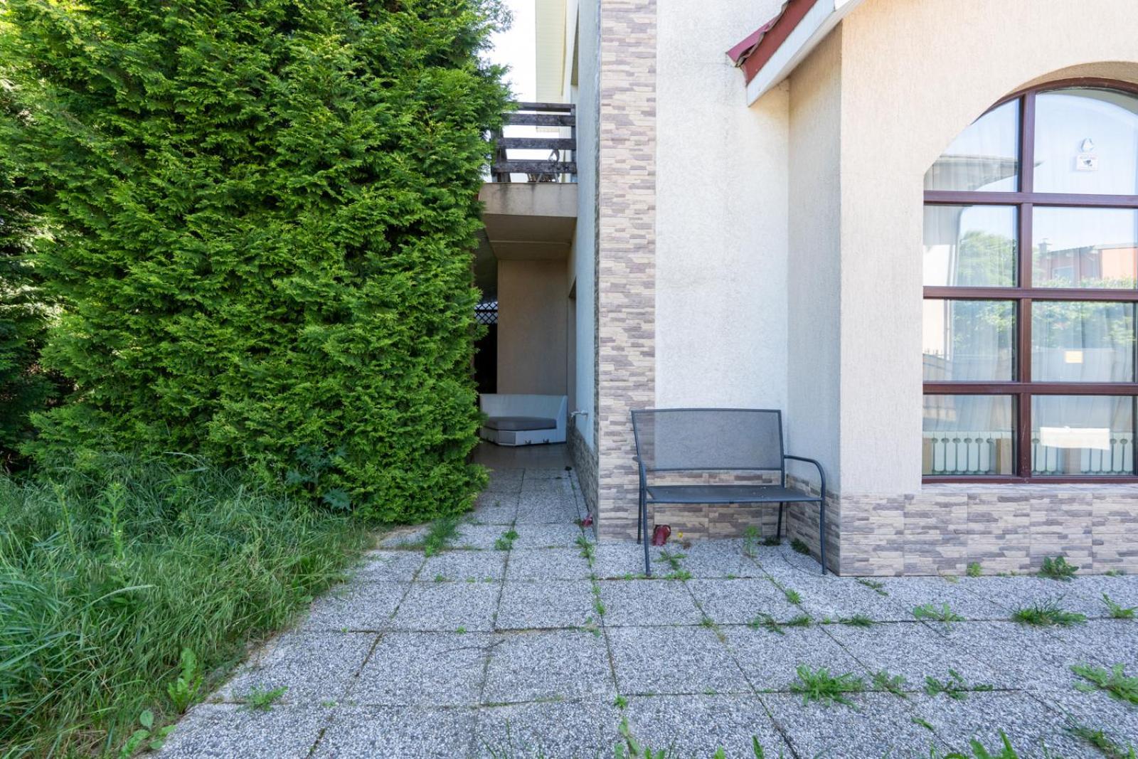 Farawayhomes Aparthotel Near Vienna Airport - Anytime Self Check-In Bruck an der Leitha Exterior foto
